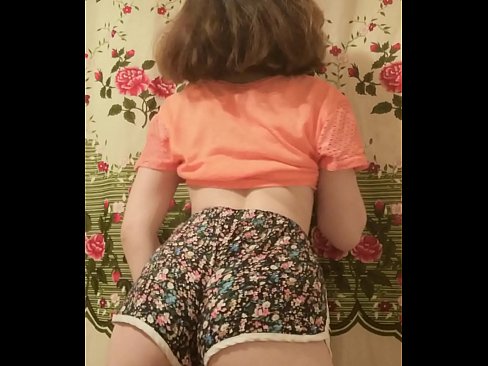 ❤️ Sexig ung babe som strippar av sig sina shorts inför kameran ️❌ Sluts at porn sv.gayasianporn.ru ❤